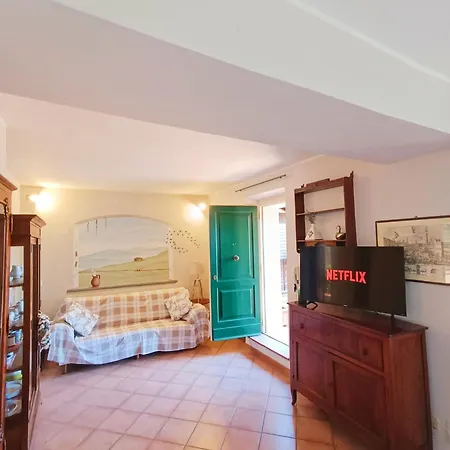 Gest Short Rent 5 * سيينا