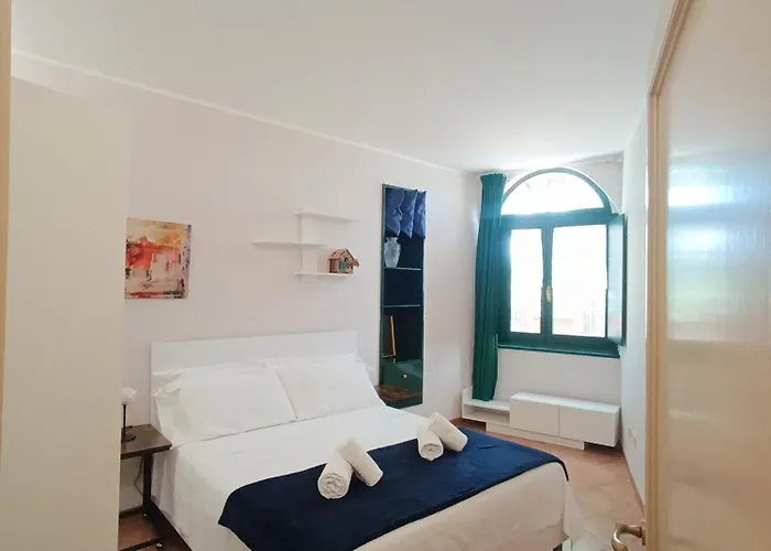 Apartment Gest Short Rent 5 *